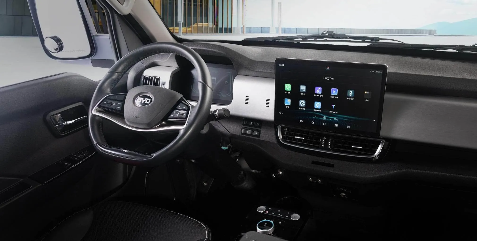 BYD T4K 실내
