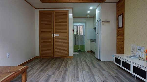 검마산자연휴양림 객실 내부 사진