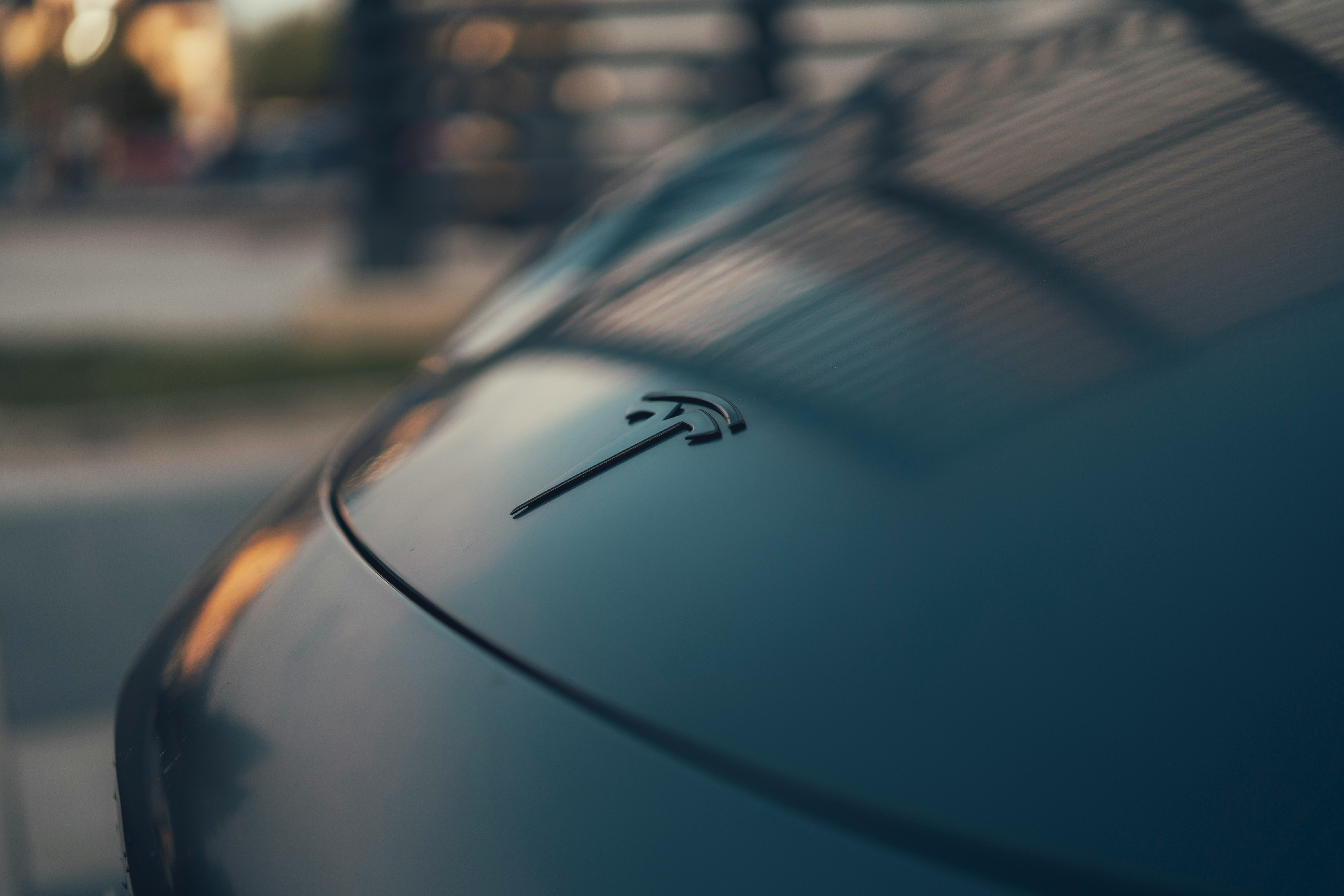 Tesla 올해의 자동차 상, Global Green 어워드, 포브스 선정 가장 혁신적인 기업