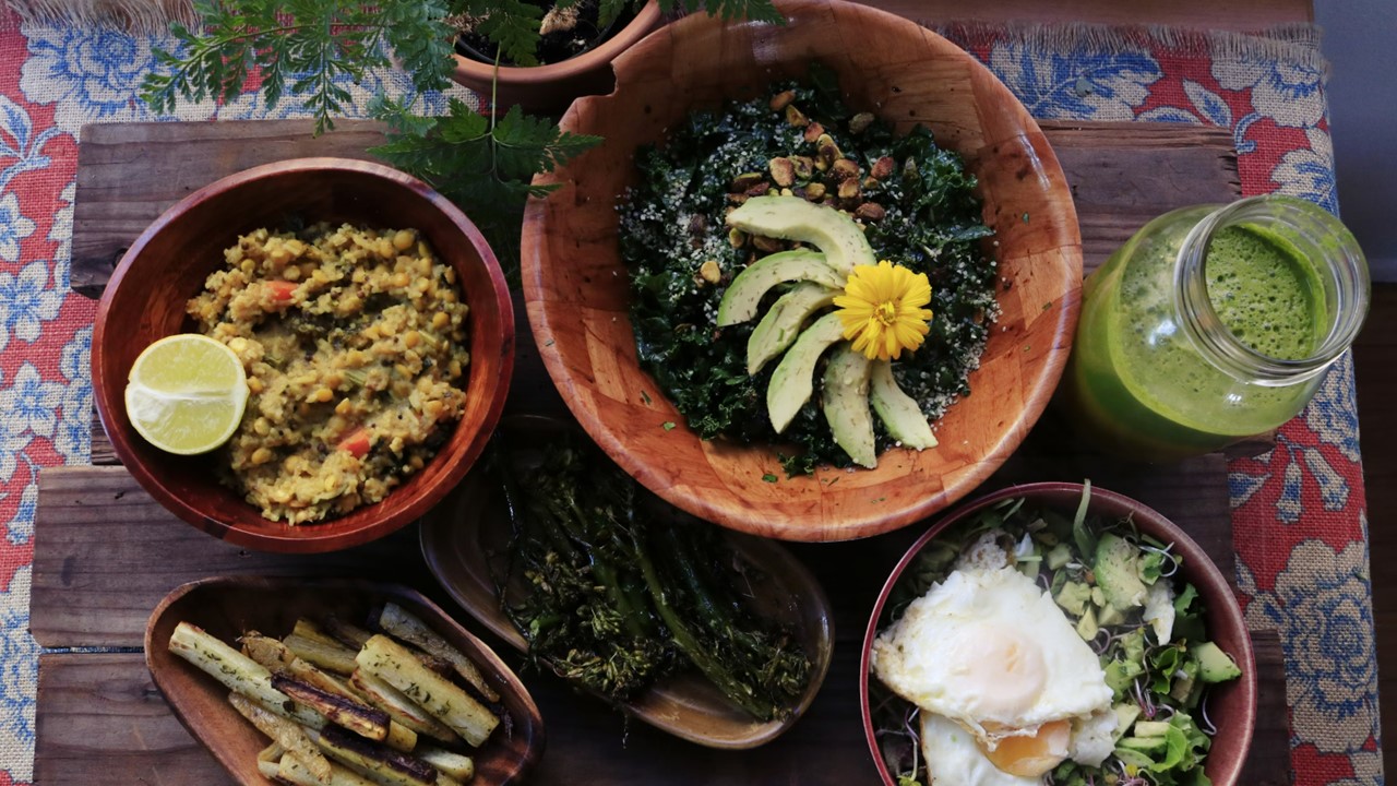 인도 고대 전통 치유 방법 아유르베다, 요가, 음식