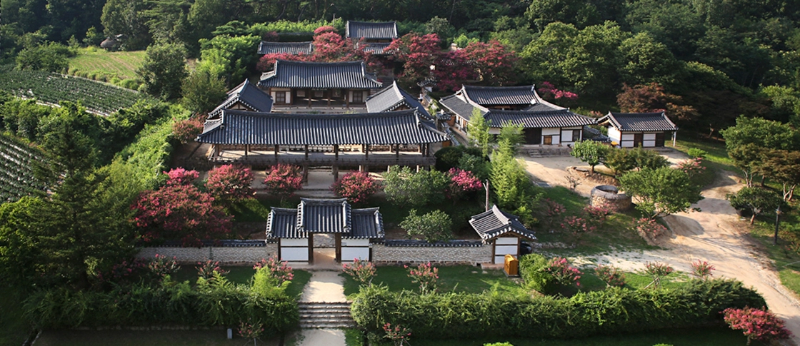 KBS '경북 안동 병산서원' 만대루 못질.. 문화재 훼손 사과문 발표 [드라마 남주의 첫날밤을 가져버렸다]