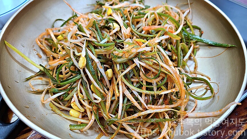 바베큐광장-밑반찬-파절임