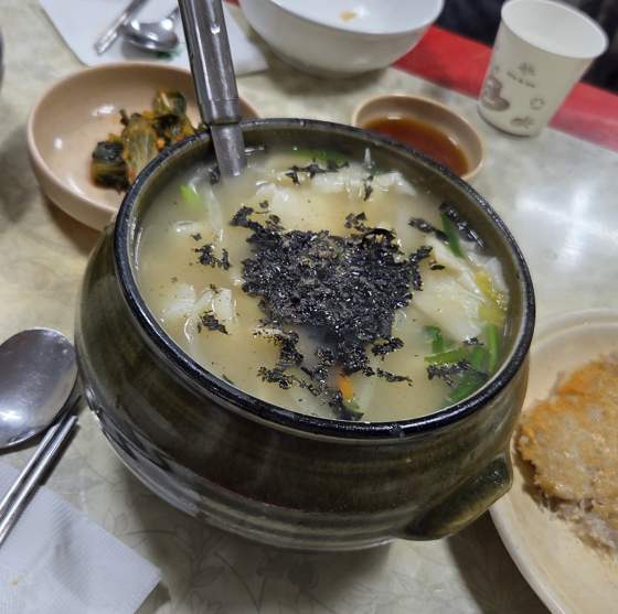 삼청동수제비 수제비와 감자전