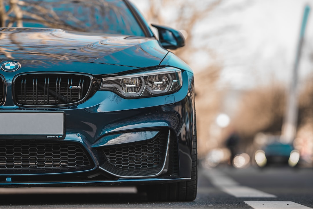 'BMW'