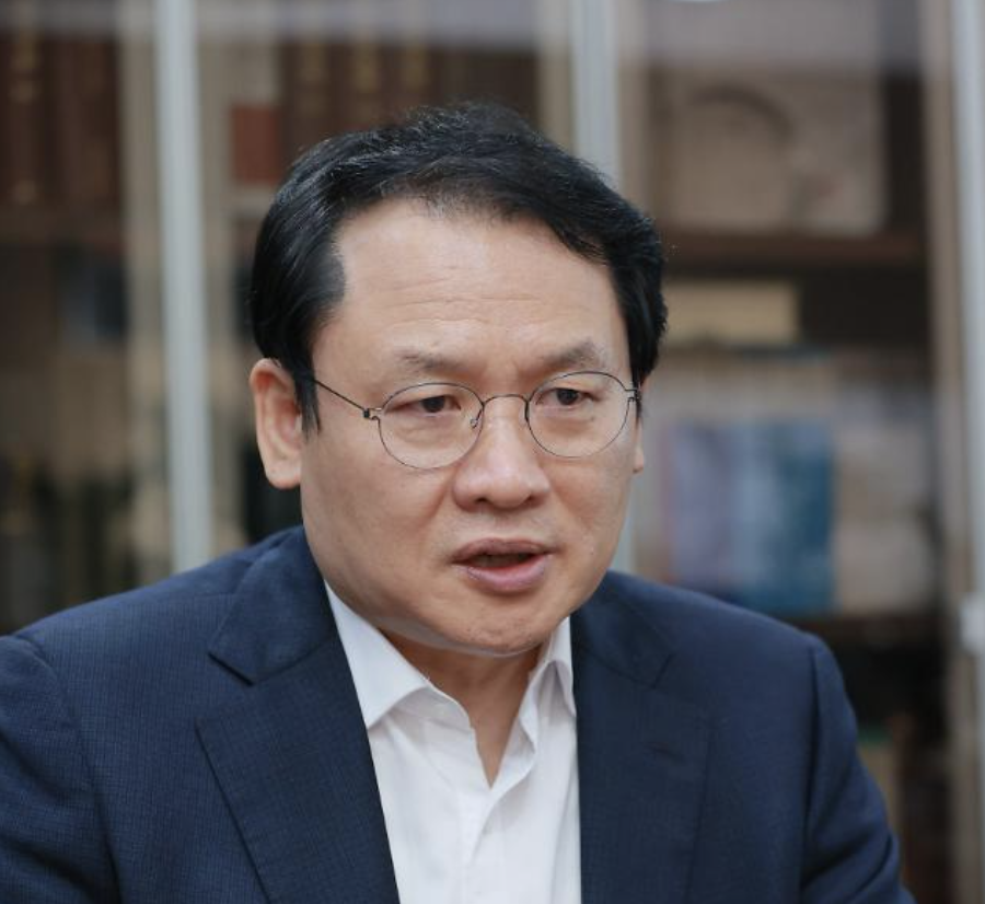 강신업 프로필