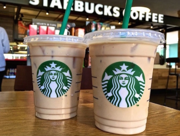 아이스 테이크아웃 플라스틱컵 용량