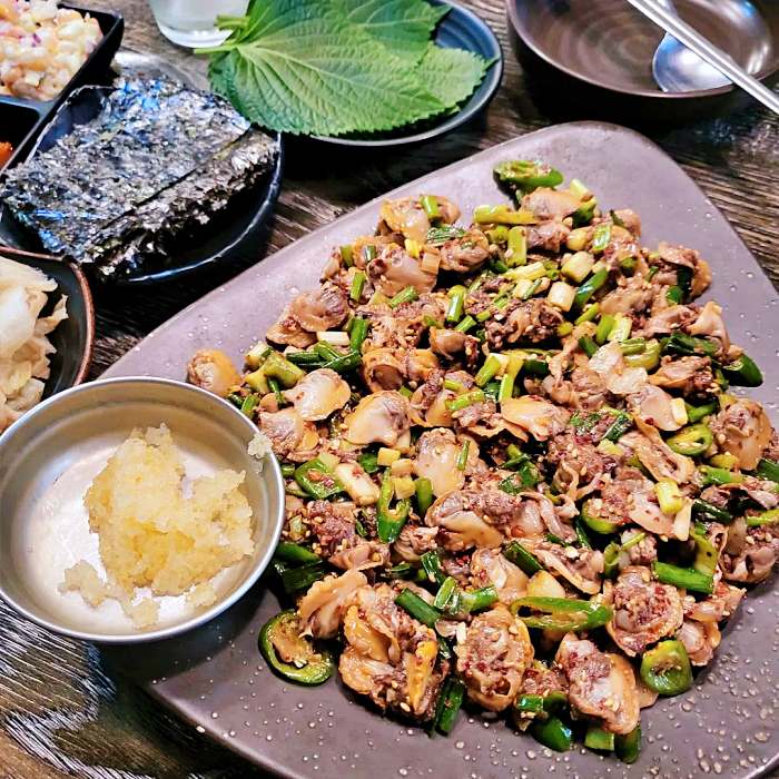 생방송 투데이 은평구 연신내 불곱창 곱창 양푼이 뚝배기 맛집