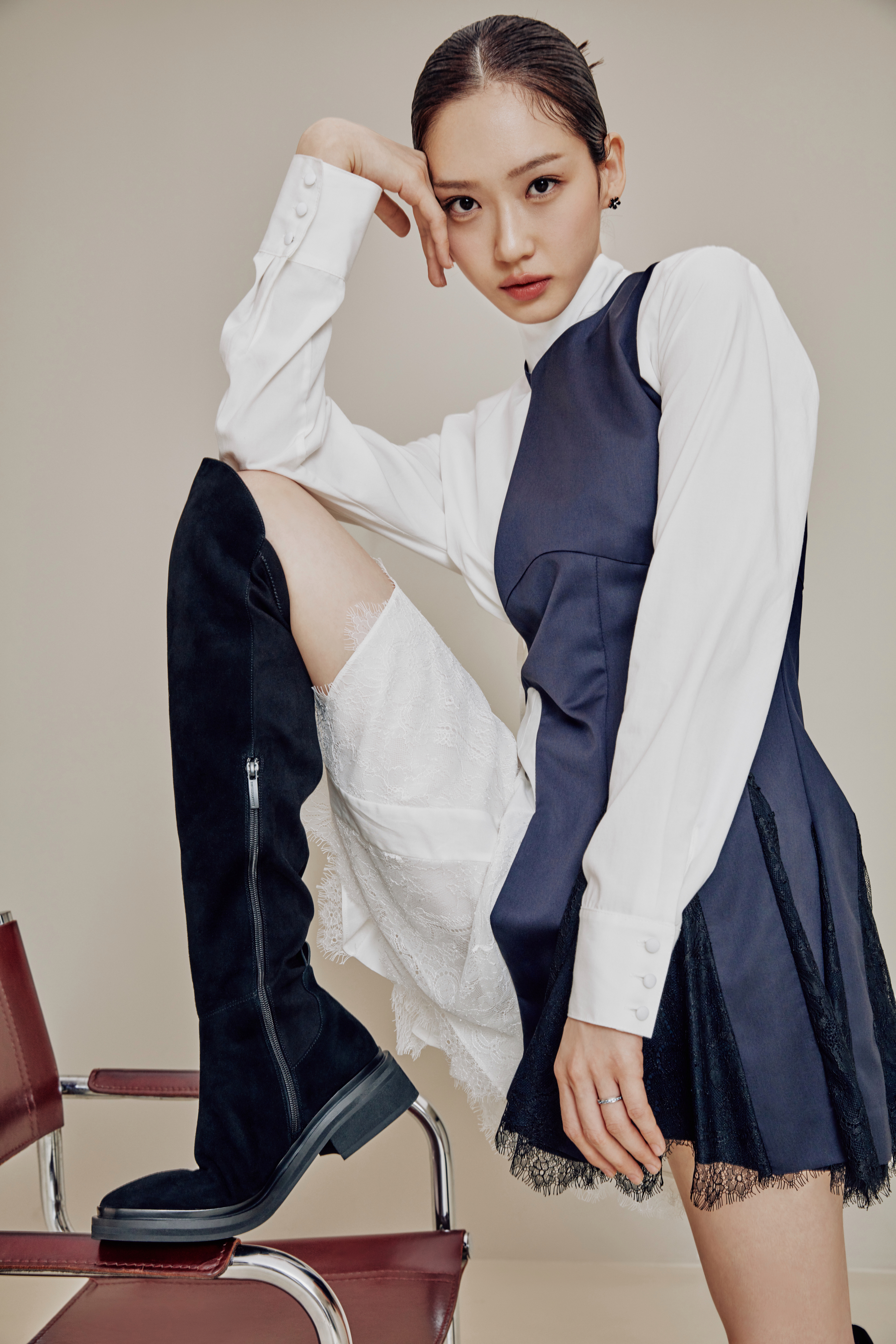 한지현