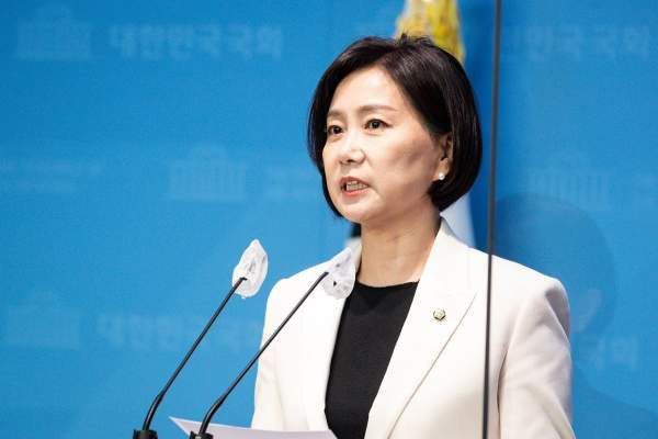 허은아 국회의원 정치 경력