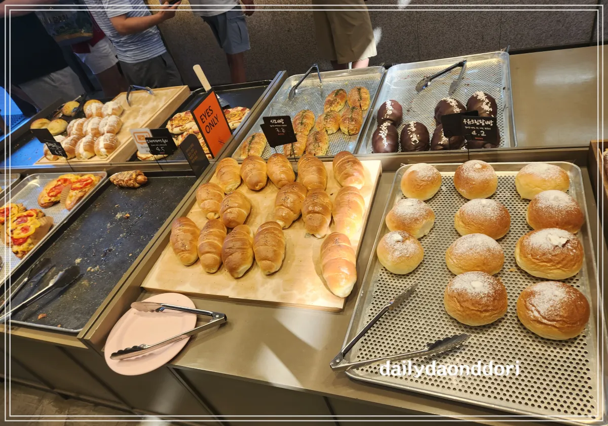 카페산-베이커리