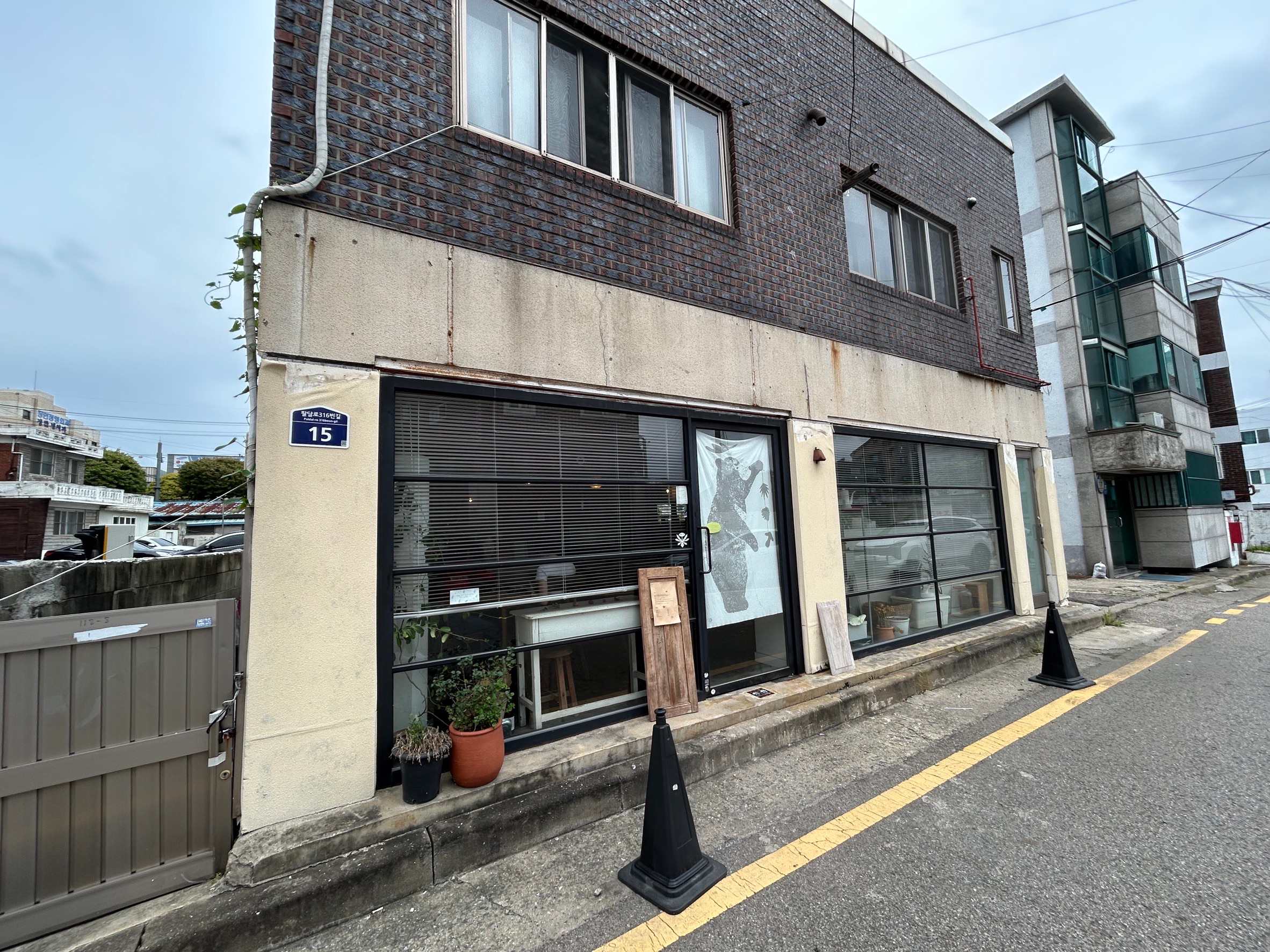 라프란스 매장 입구