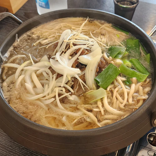 장사의 신 차돌박이육개장