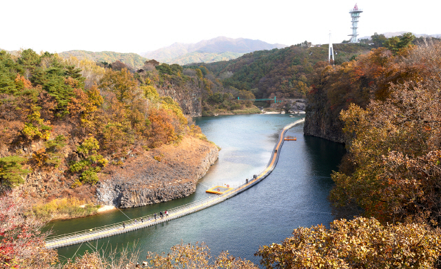 한탄강 물윗길 관련 사진첨부