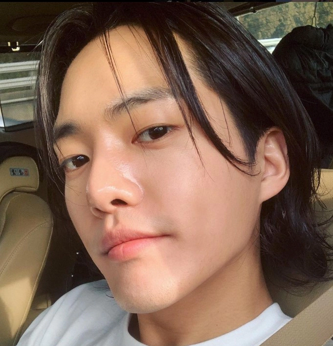 김건우 프로필 나이 키 학력 인스타 및 손명오 근황