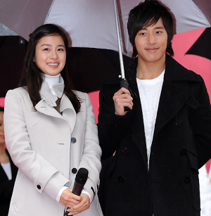 김태희와 동생 이완 사진