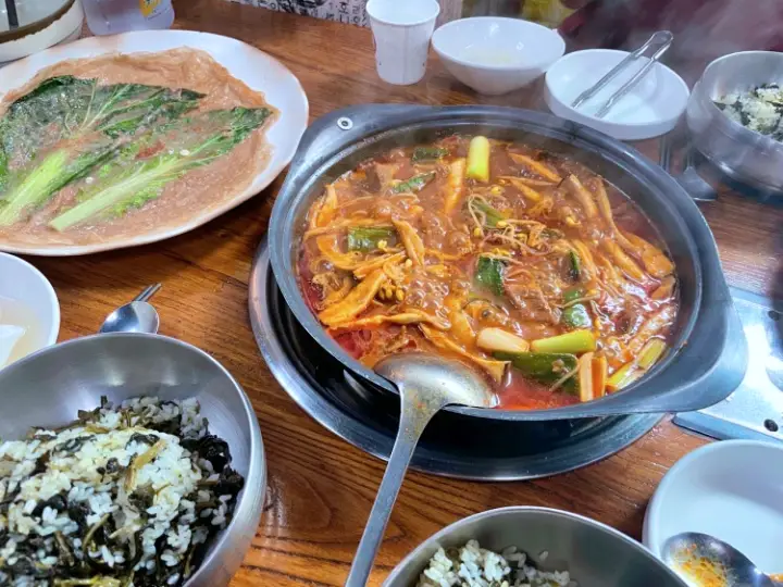 제천 비봉산, 청풍호 여행 정보, 매운 양푼 등갈비 맛집 식당 추천