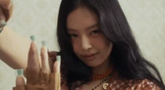 블랙핑크 제니 솔로 활동