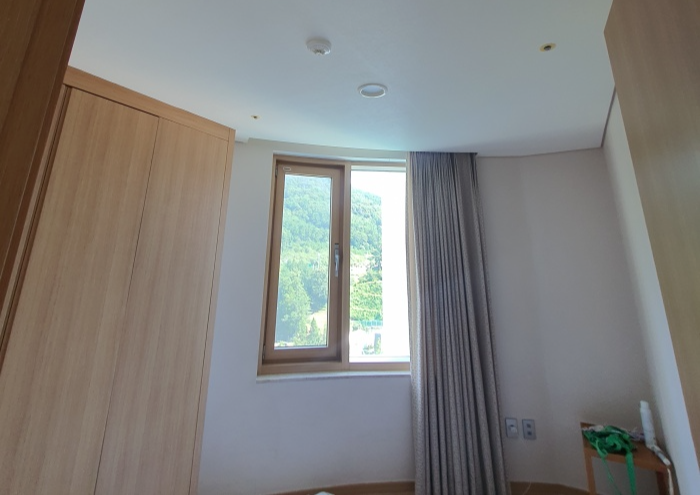 창문이-있는-원룸