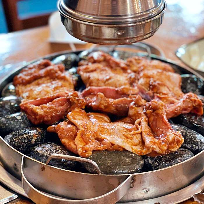 생생정보마당 가평 청평 조약돌 숯불 닭갈비 맛집