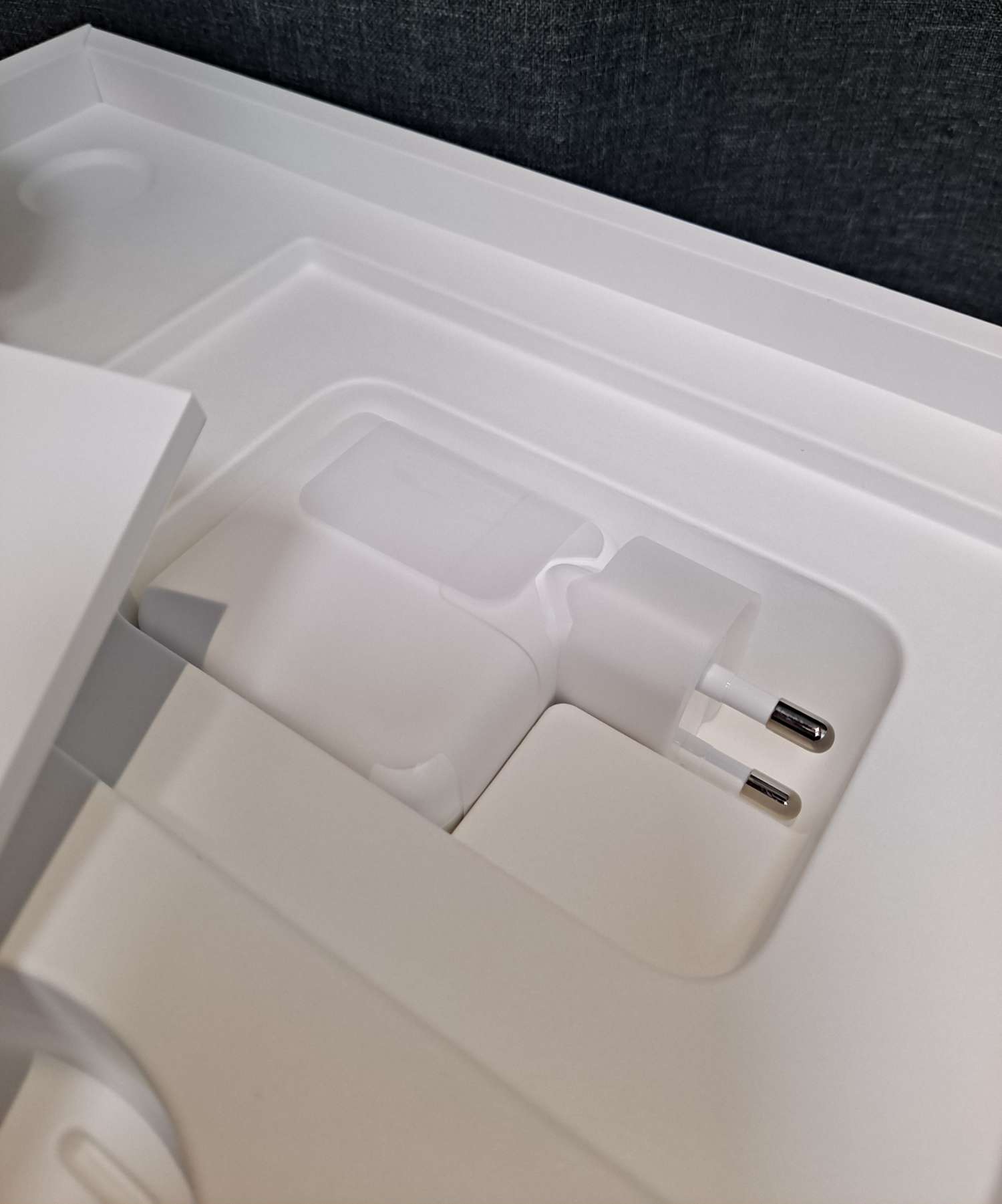 맥북 전원어답터