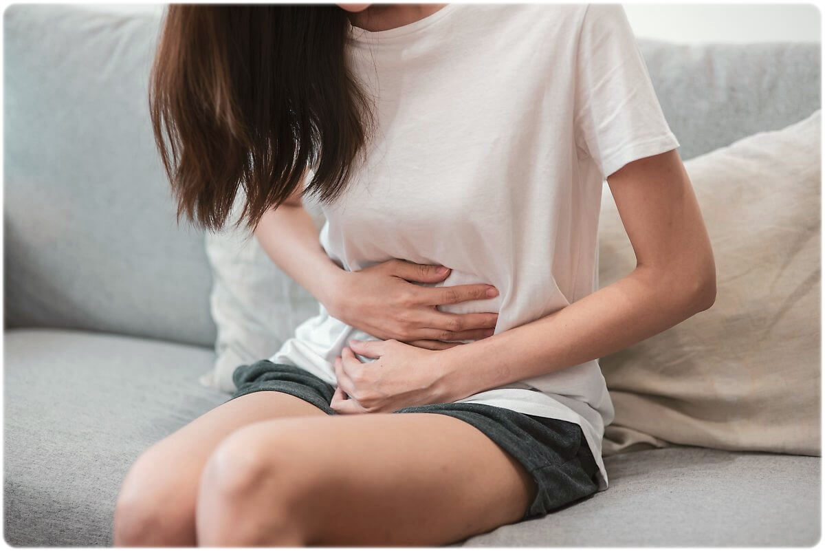 위암 증상 원인 진단 치료 생존율 완치율 예방 방법