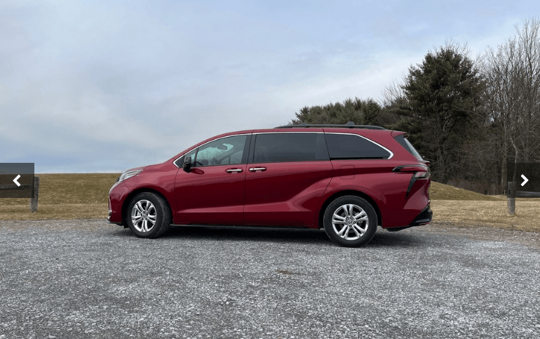 2023-토요타-시에나