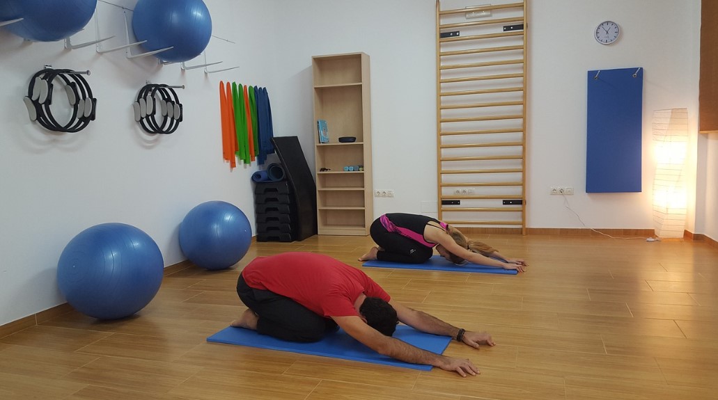 겨울철 실내 필라테스 관련 사진