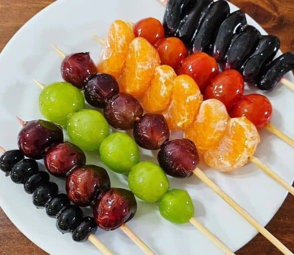 탕후루 - 바삭한 달콤함이 매력적인 중국식 디저트