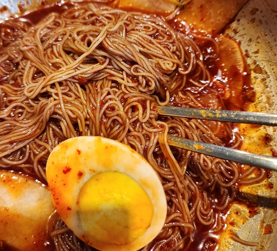 비빔냉면