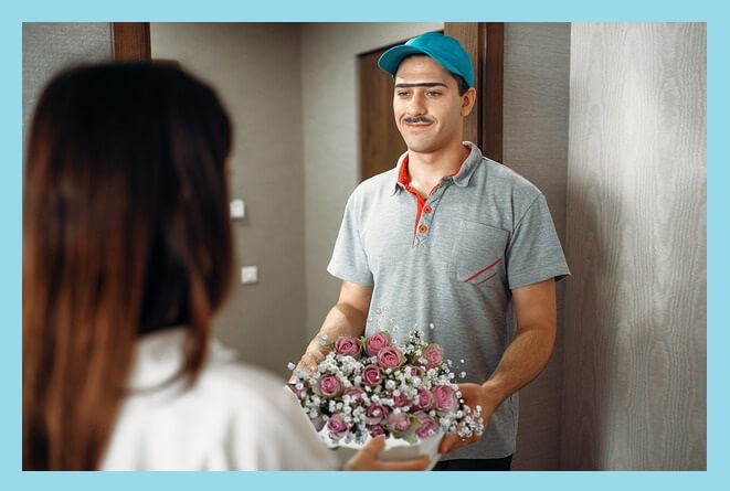 배달부-배달하고-있는-사람