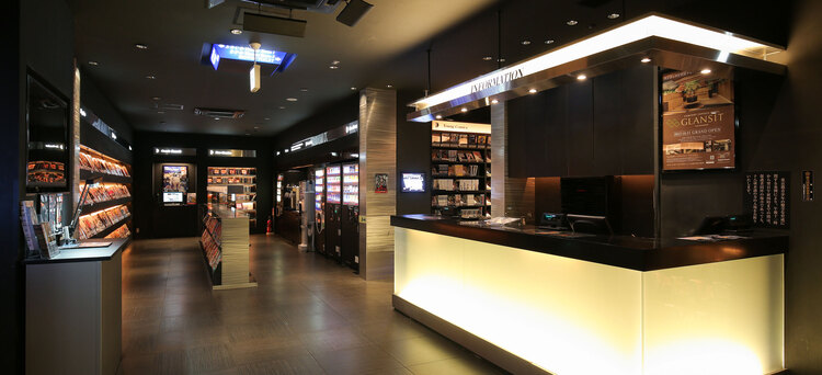 도쿄 신주쿠 현지인 추천! 안전하고 깨끗한 넷카페