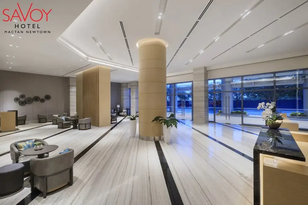 호텔 샤보이 로비