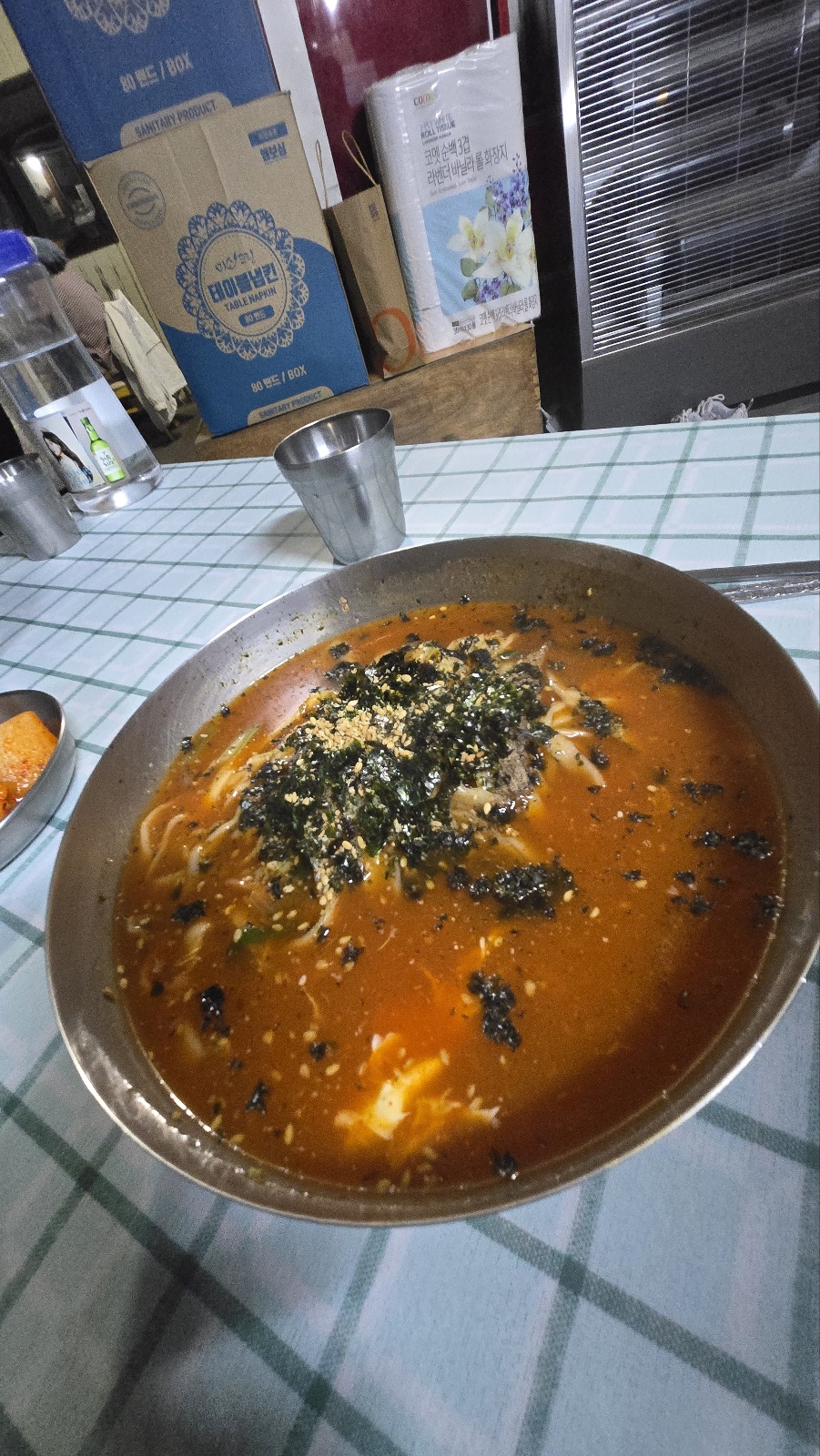 금학칼국수 메인메뉴 장칼국수 사진