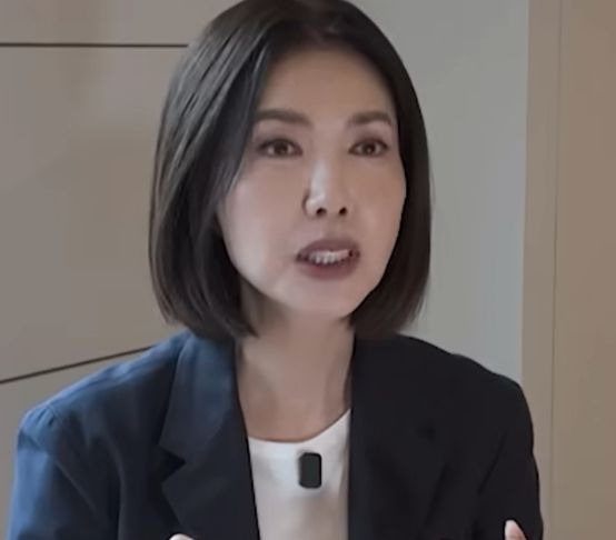 백지연 아나운서 나이 프로필 근황, 현대가 사돈 된 아들 결혼과 LDL 콜레스테롤 관리 비법