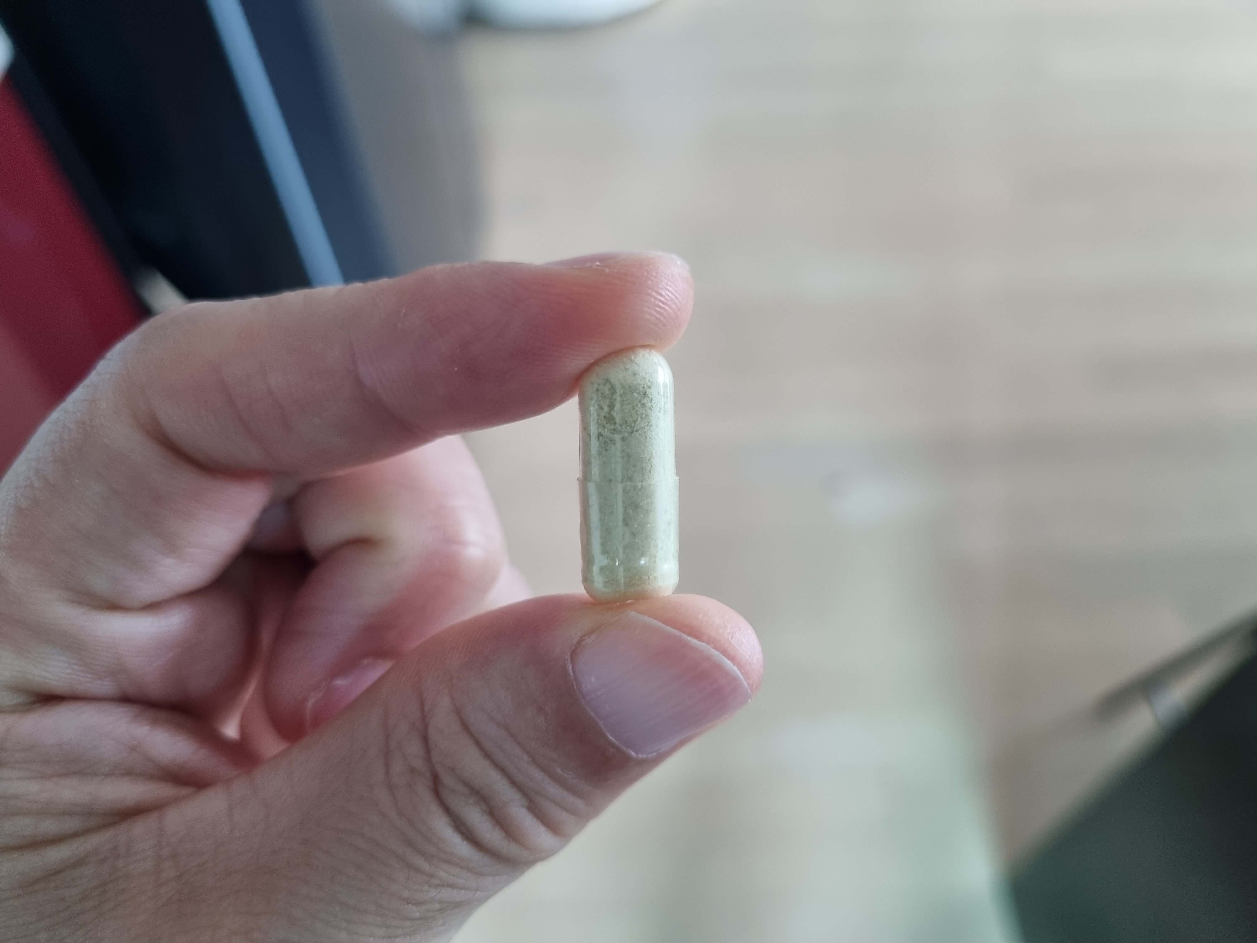 프테로스틸벤 크기