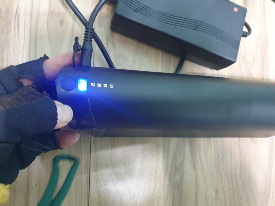 알톤 전기자전거 배터리 led 잔량 표시