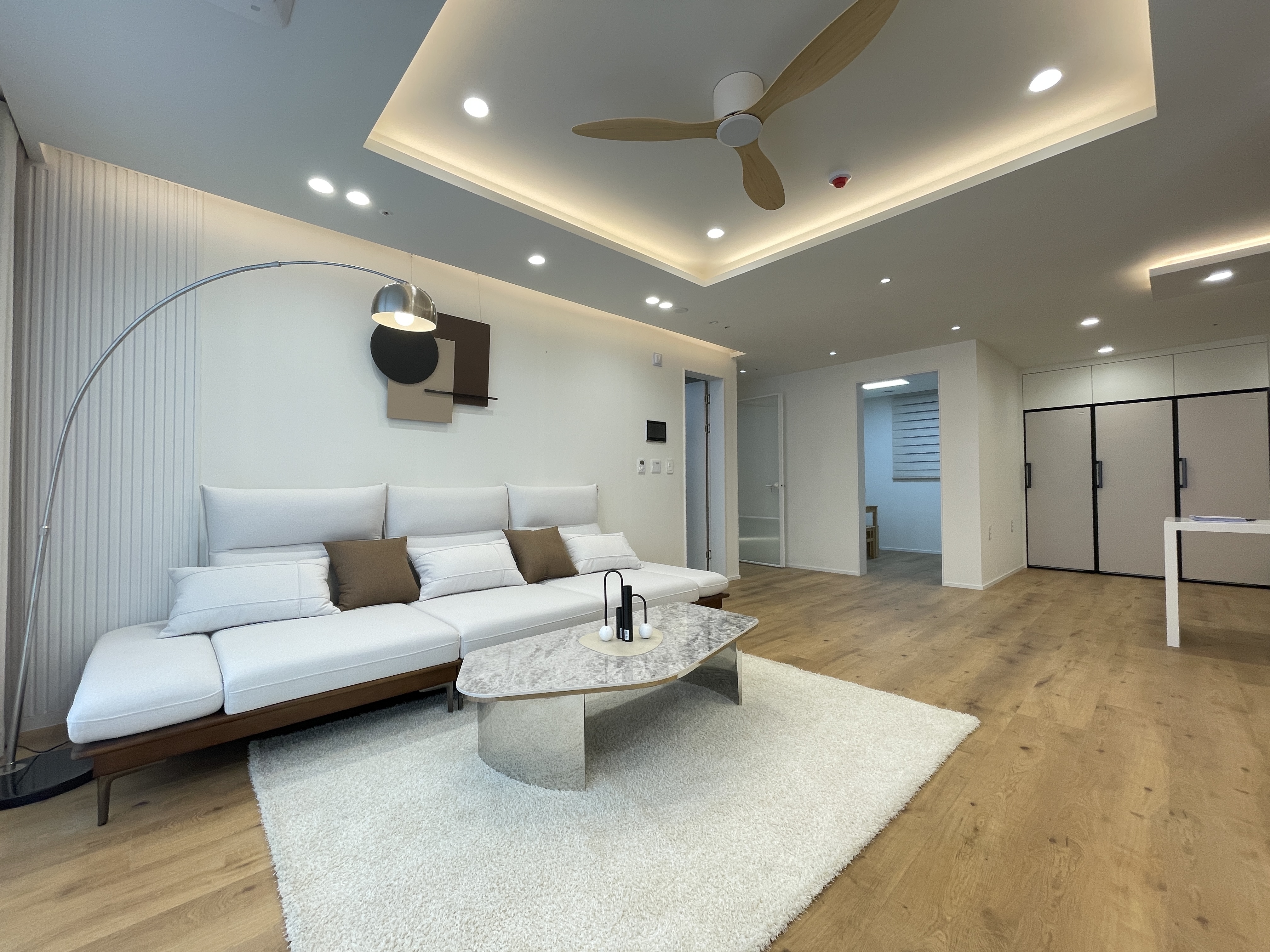 안양 신축 분양 방3개 왕테라스 풀옵션 안양 신축 분양 방3개 왕테라스 풀옵션