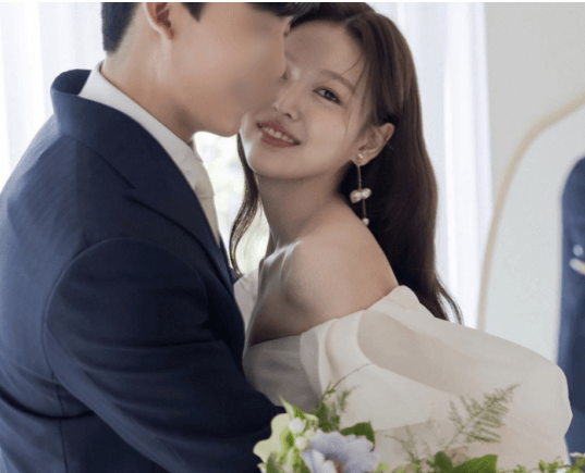 김유정 친언니 김연정 결혼 웨딩화보 공개