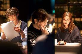 관련영화 포스터 이미지