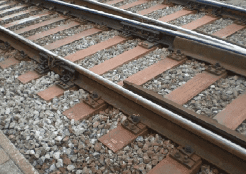 요즘 주목받는 PC 침목 말고 '합성수지 침목'