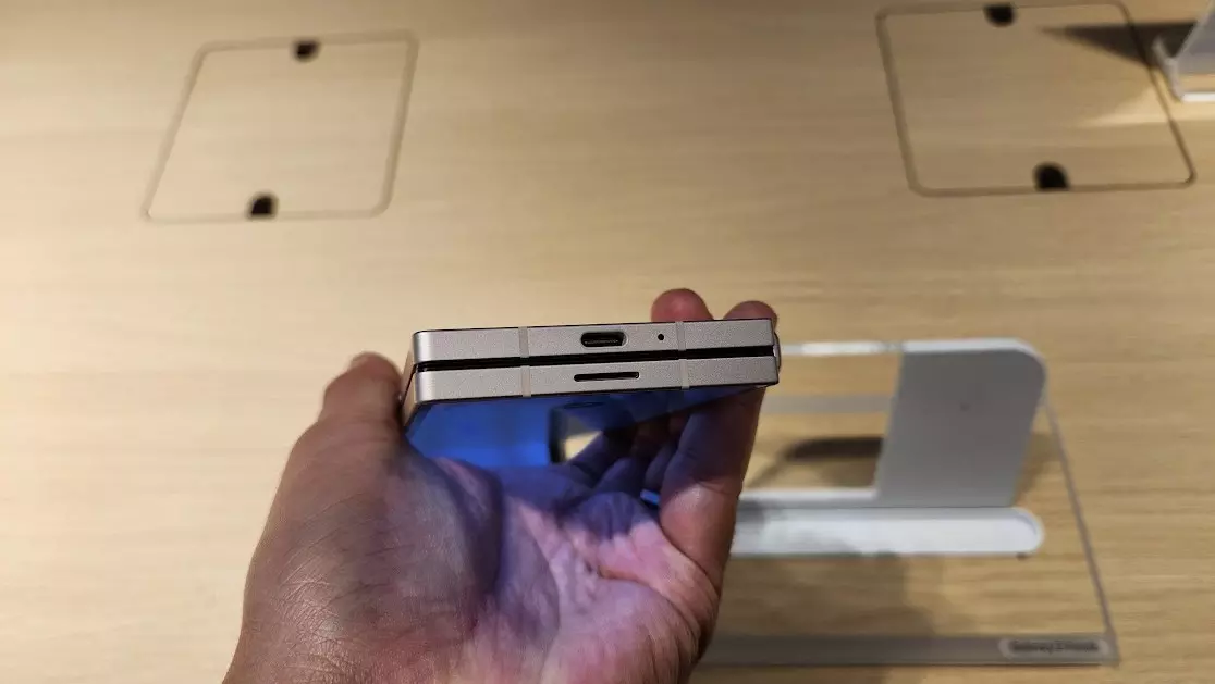 삼성 갤럭시 폴드6 직접 보고 온 후기&amp;#44; 뭐가 바뀌었을까? 사진 3