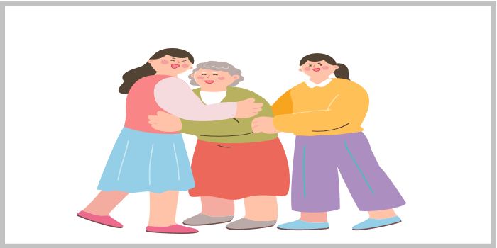 두 명의 가족이 중년 여성을 따뜻하게 껴안으며 위로하고 있는 장면