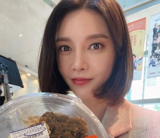차예련 학폭 의혹과 추가 댓글 반응을 다룬 보도 이미지