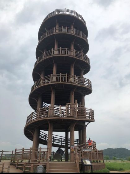 어린이날 가보기 좋은 시흥갯골생태공원의 탑