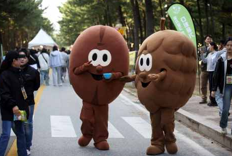 강릉커피축제 2025 일정·장소·체험 프로그램 꿀팁 총정리! 한 번에 즐기는 커피&바다 여행