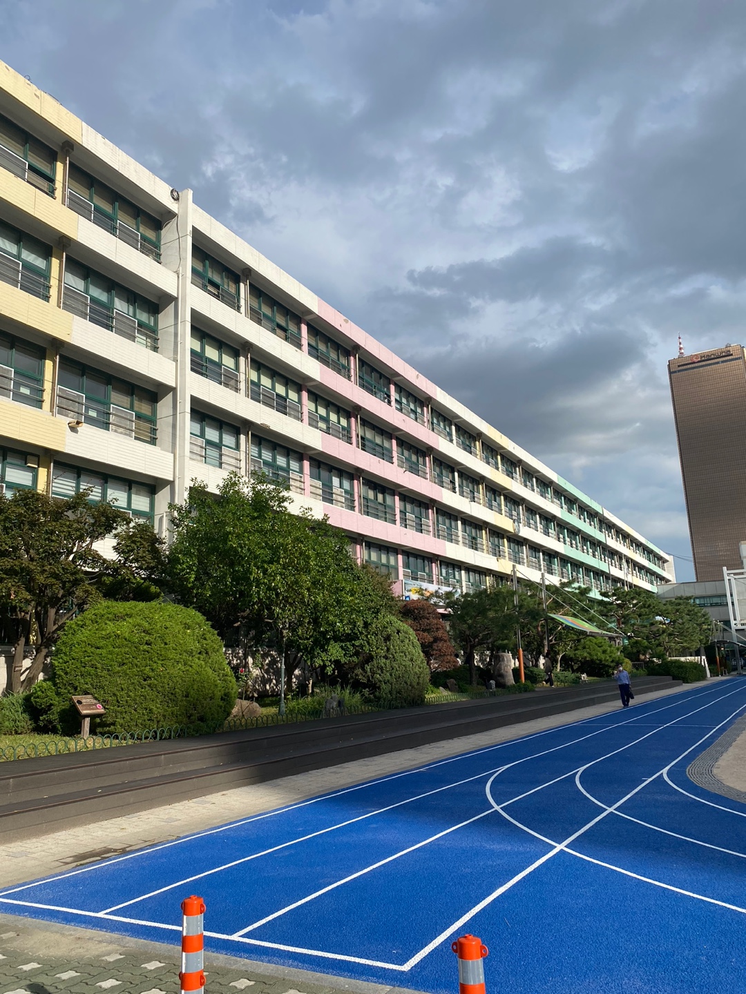 여의도중학교