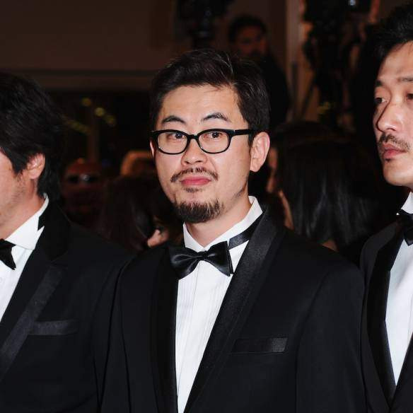 나홍진 호프, 칸 영화제 경쟁 부문, 한국 영화 칸 초청, 호프 개봉일, 황정민 조인성 호프, 마이클 패스벤더 호프, 박찬욱 심사위원장, 연상호 군체, 칸 국제영화제 2026, 나홍진 곡성 이후, 호프 제작비, 플러스엠 엔터테인먼트, 한국 SF 영화, DMZ 영화, 조인성 나홍진, 정호연 호프, 칸 영화제 경쟁작, 황금종려상 후보, 한국 영화 쾌거, 나홍진 전작 초청