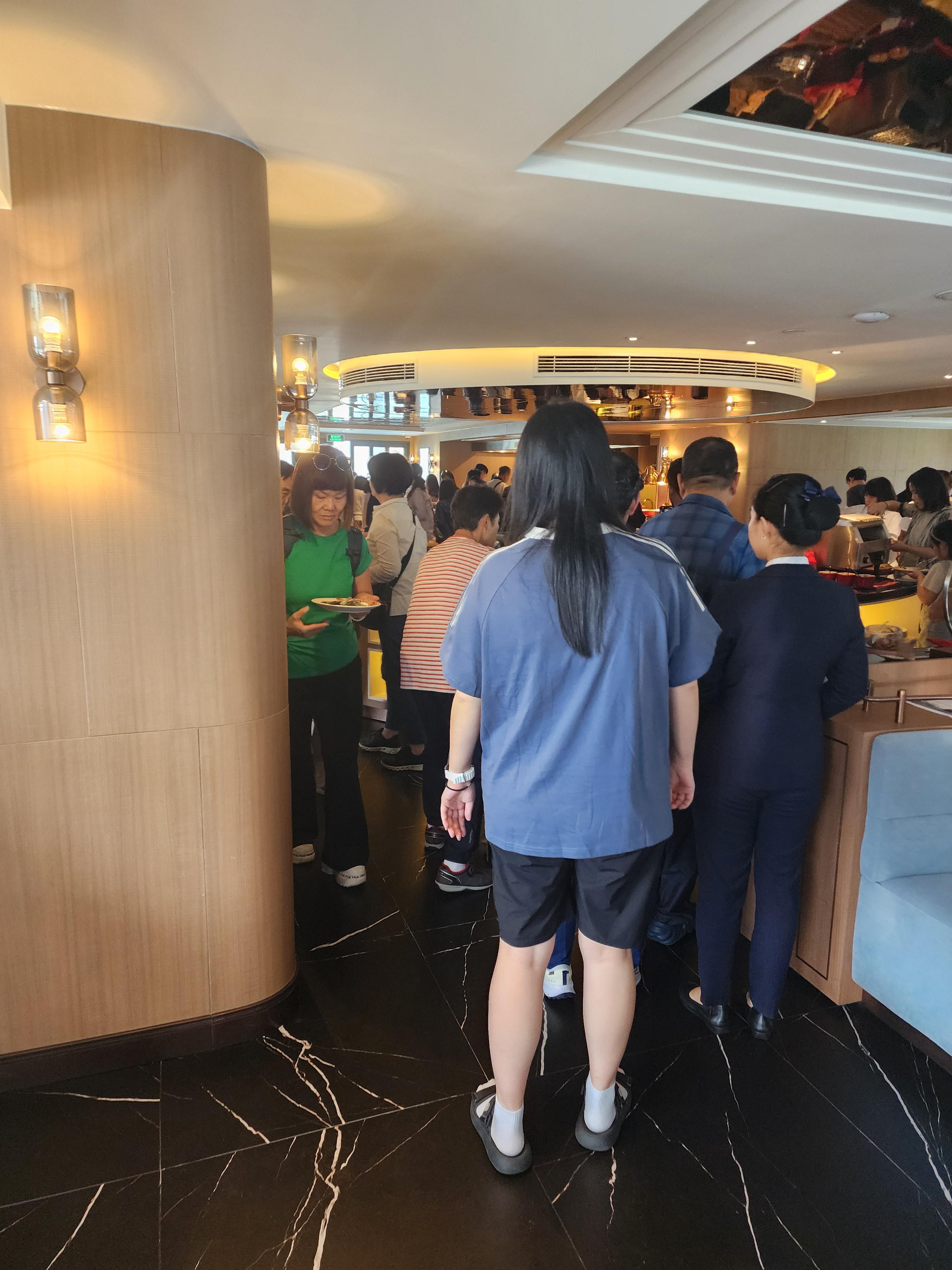 그랜드 파이어니스