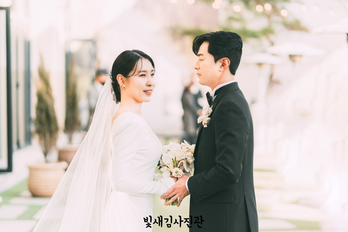 소풍컨벤션웨딩 라온제나홀 본식스냅 서브스냅 8