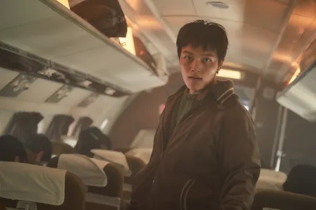 용대 역(여진구)